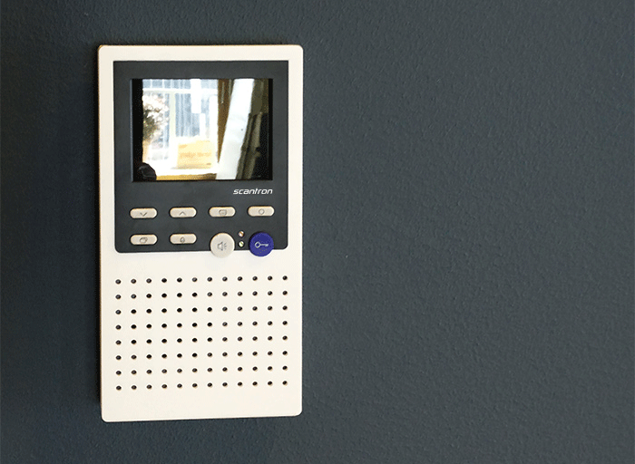 SLIM60T svarapparat med video til montering i lejligheder