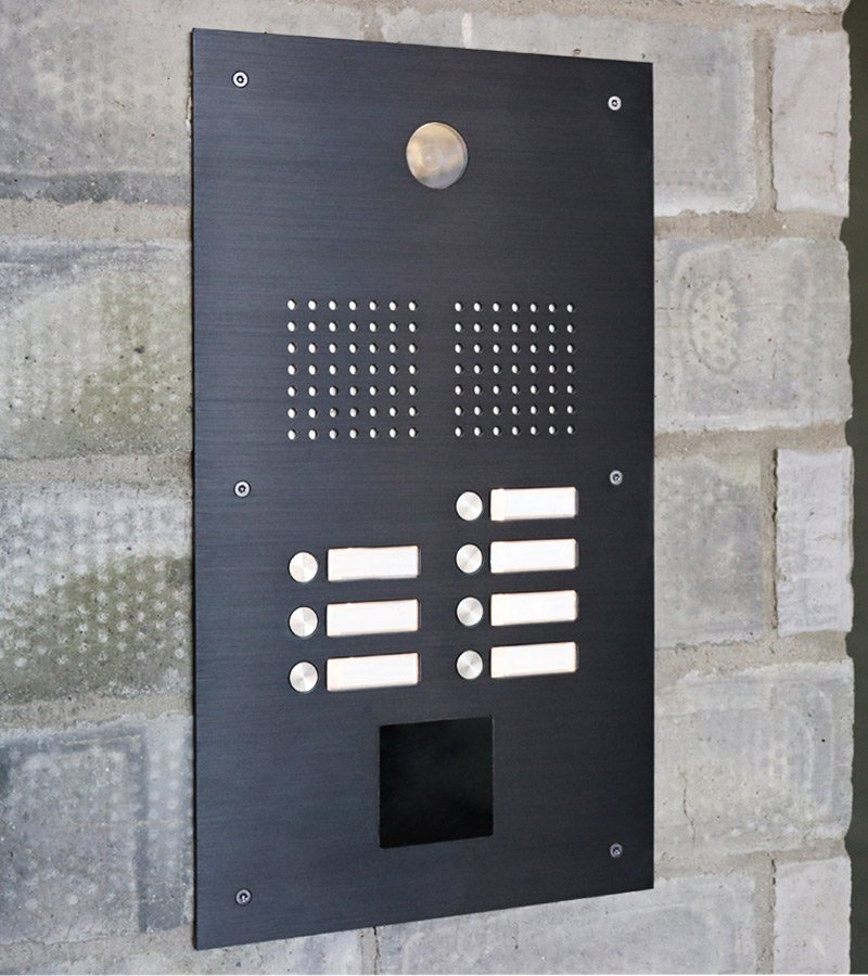 Serie-510_sort-eloxeret-alu_800x900 Serie 510 dørstation i sort eloxeret aluminium_2