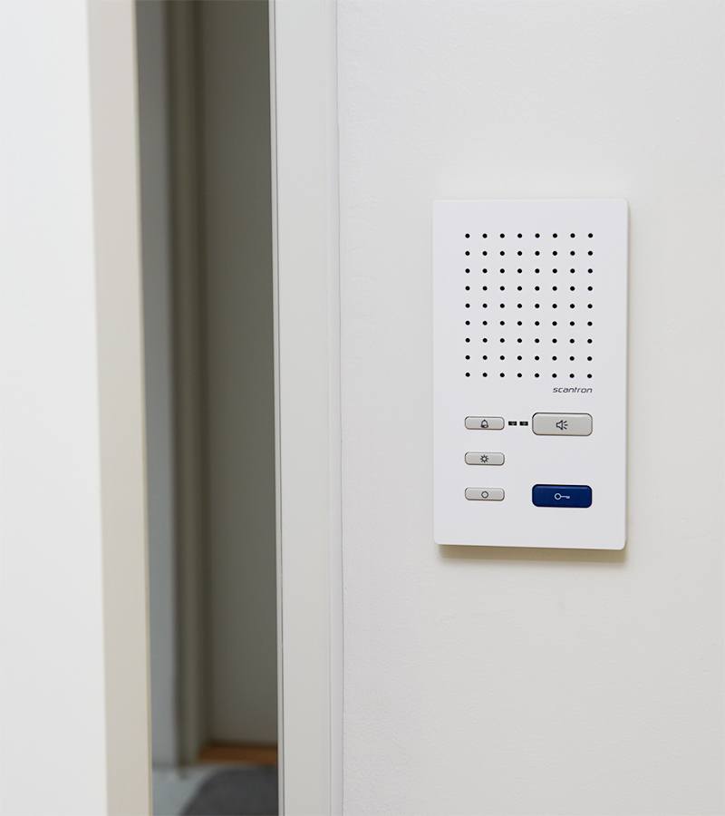 Stilux hustelefon til dørtelefoni